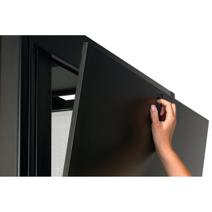 NetShelter SX 45U 600mm Wide x 1070mm Deep Enclosure with Sides Black AR3105