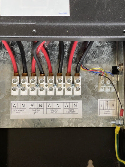 MBS, 3Ph/3Ph, 30-40kVA, 16mm2, Bottom Entry, w/o separate bypass input MBS33NSB63BW