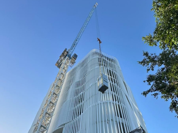 Crane installation of an industrial UPS system