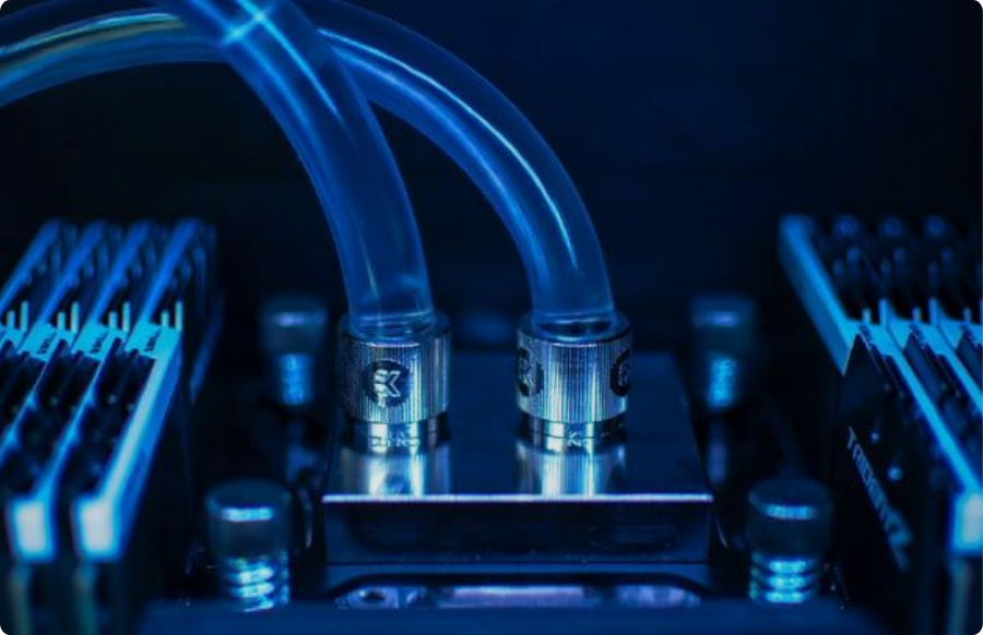 CRX4 liquid cooling for AI and high density racks inside a containerised data centre